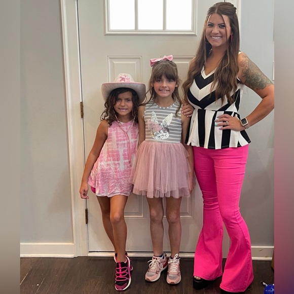 Come On Barbie, Let’s Go Party! Barbie Pink Bell Bottoms - Picture 2 of 7